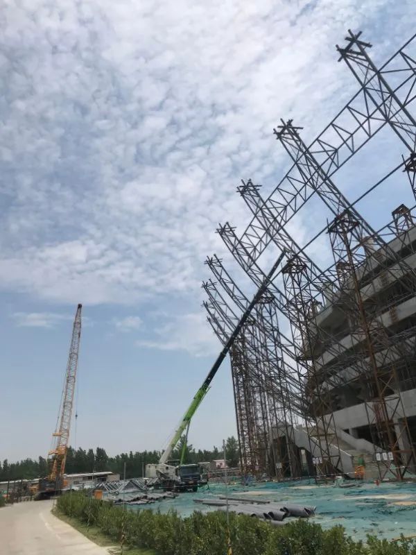 列车运行图|今天！开封市体育中心成功\加冕\！