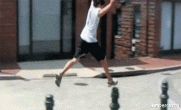 脑回路|“古时候没电，古人是怎么过夜生活的？”神评的脑回路真奇特！哈哈哈