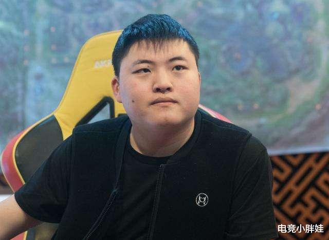 RNG|小虎3500万被挂牌？网友直言这个价格没人买，他会在RNG等Uzi回归