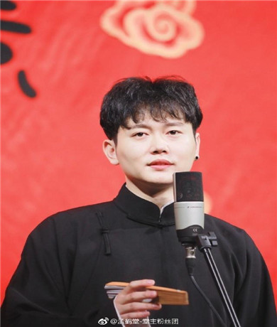 德云社▲德云社“4大男神”,张云雷只能排第二,第一却也不是郭麒麟?