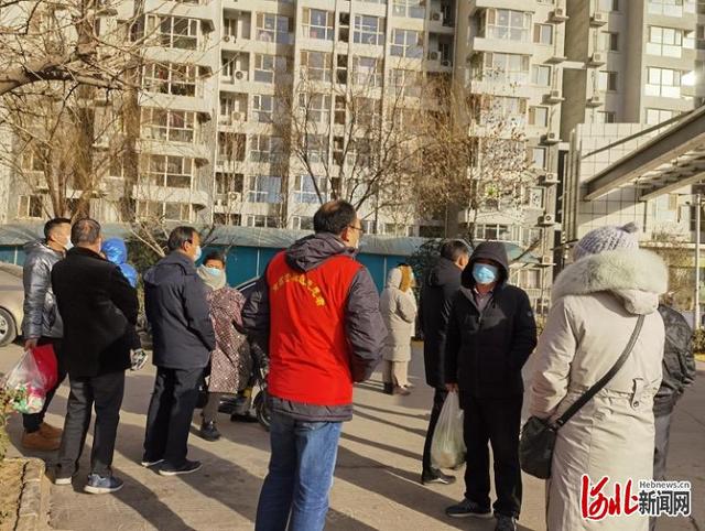 河北新闻网 组图丨面对疫情，“请让我来帮助你”