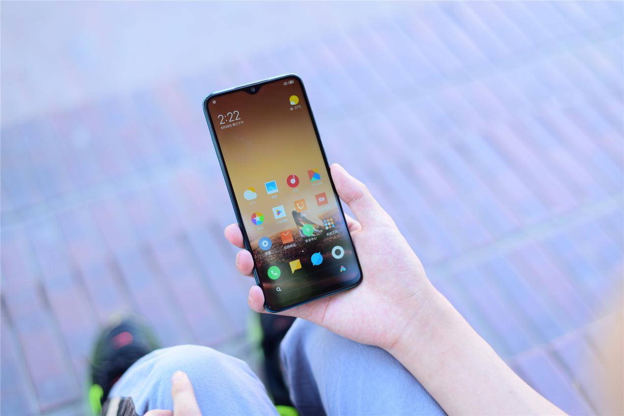 小米科技|1K价位段能买到什么配置？网友说了一句实在话，这三款照样用三年