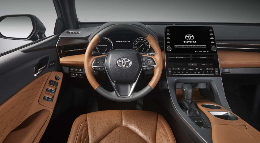 亚洲龙|亚洲龙低下头颅：我都一口气降到19万了，为啥还是没人要？