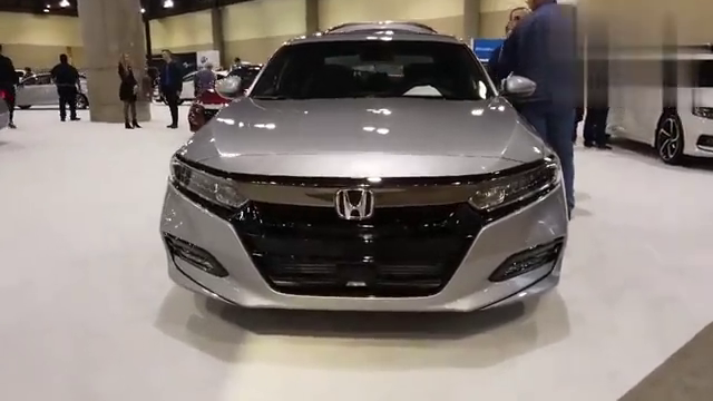 [本田雅阁]15万不到就能搞定？2020年本田雅阁2.0T