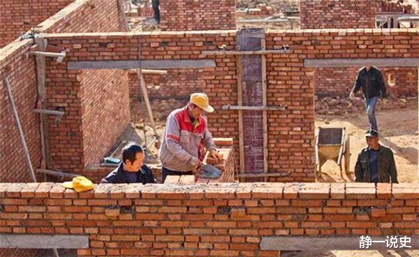 南方古猿|人类真是食物链顶端没天敌？专家指出一动物，差点吃光人类祖先