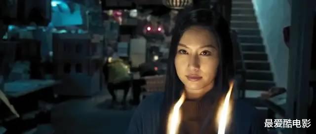 金马|只用87分钟，就讲了三个恐怖故事，金马影后做起导演也不含糊