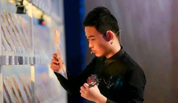 最强大脑|《最强大脑》赛制引争议,网友质疑:居然连公平也不顾及了吗