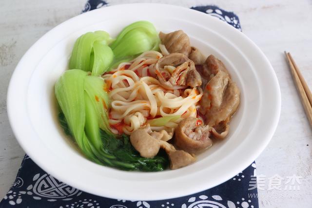 肥肠|“最脏”的一道菜，许多人一直误把它当成美食，医生却从来不吃