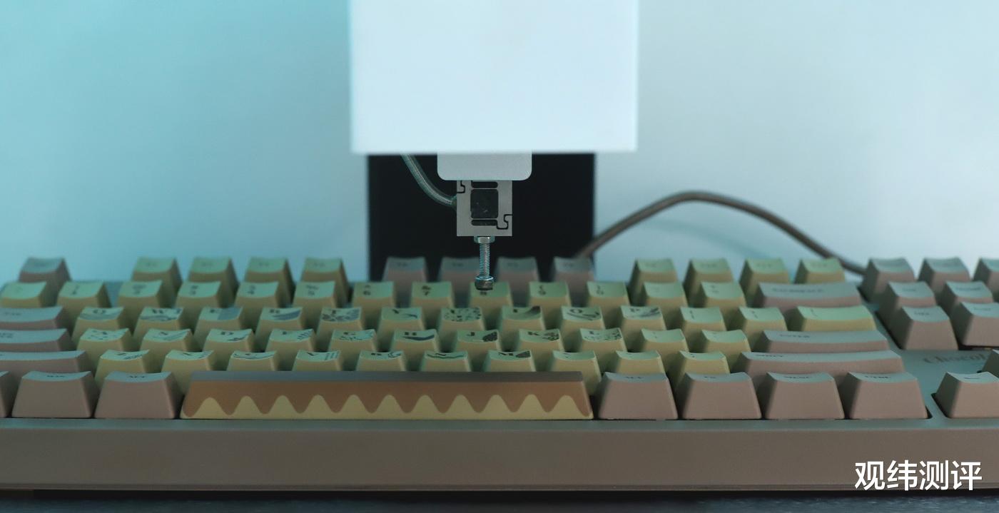 科大讯飞|巧克力薄荷轴什么味道，黑爵巧克力机械键盘87大键测试