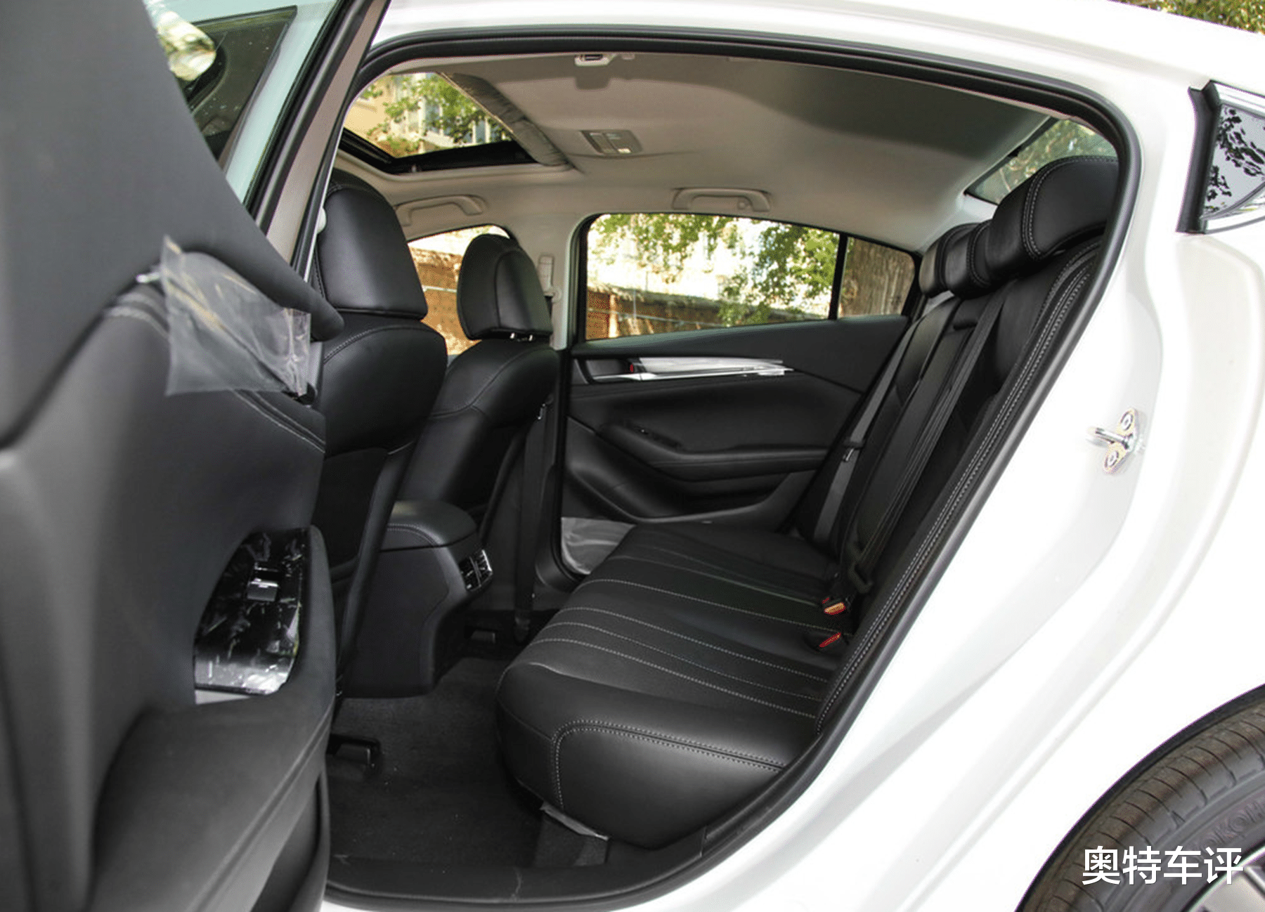 马自达|马自达打响“价格战”，阿特兹降至10万，真的是被市场逼得吗？