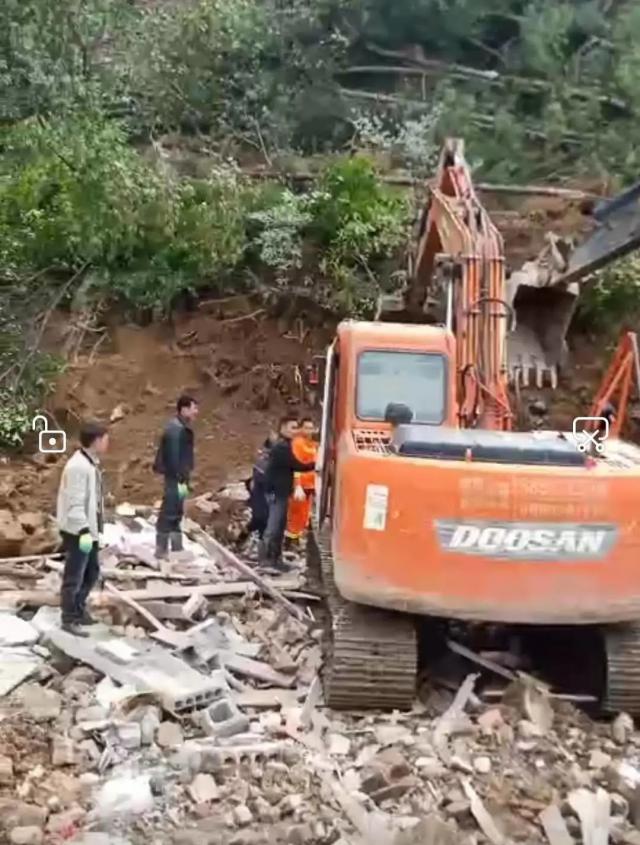 半岛晨报|痛心，达州5人遇难