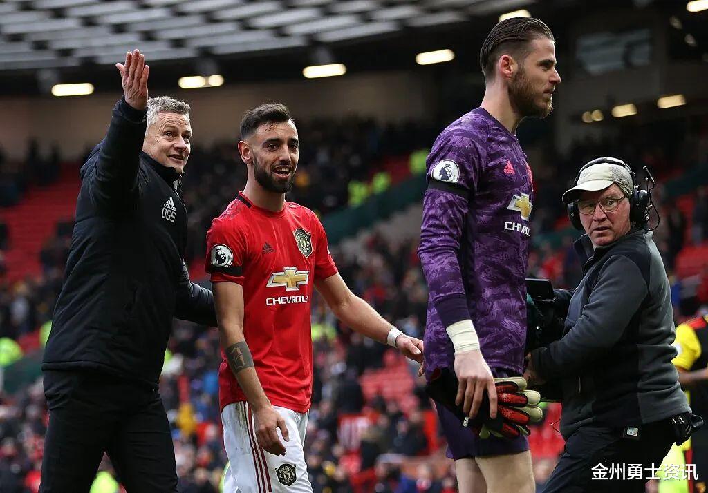 『曼联』拒绝库鸟!曼联2大中场目标曝光,23岁,24岁,都有英格兰户口本