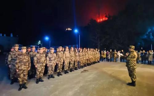 陆军军医大学：四大军医大学今何在？一所归了地方，另外三所全改名了