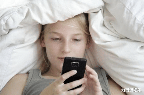 ##你还在浏览“黄色网站”吗？当手机出现这些现象时，就该警惕了！