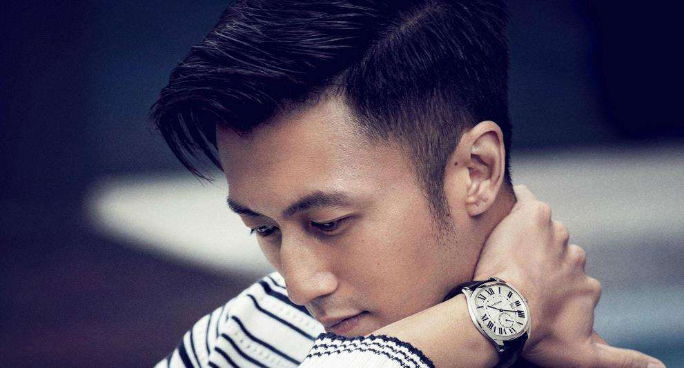 39岁谢霆锋即将步入中年.挑战"侧剃发型", 颜值回归23岁