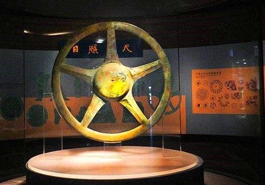 三星堆|三星堆文明有多先进？千年前的“仪器”被复原，用途令人害怕