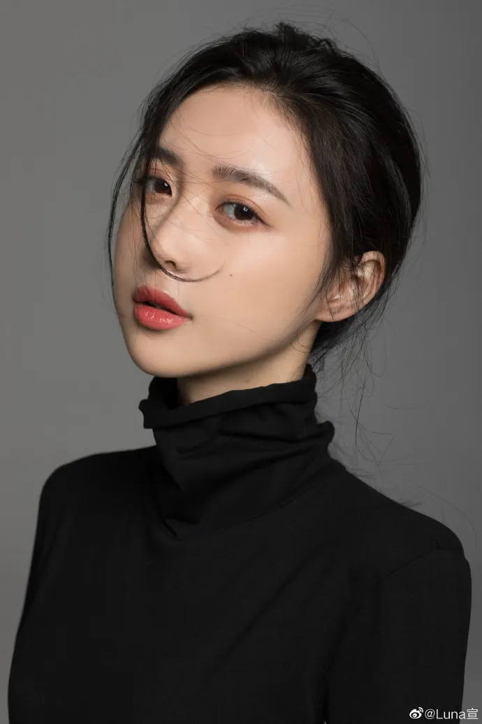 潘玮柏|潘玮柏官宣结婚，新娘不是吴昕：成年人的爱情从来不是真人秀！