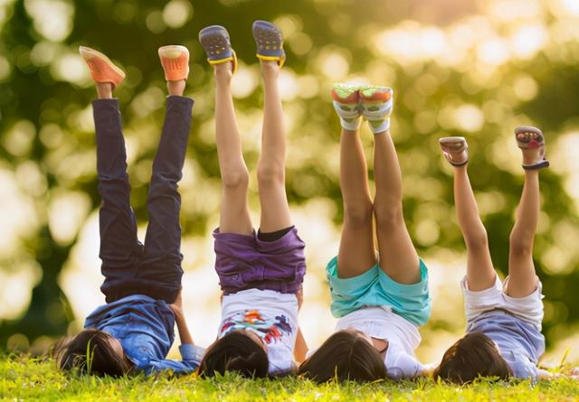 清华大学|清华教授格非：中国孩子人格单一，国民生活在对平凡的恐惧中