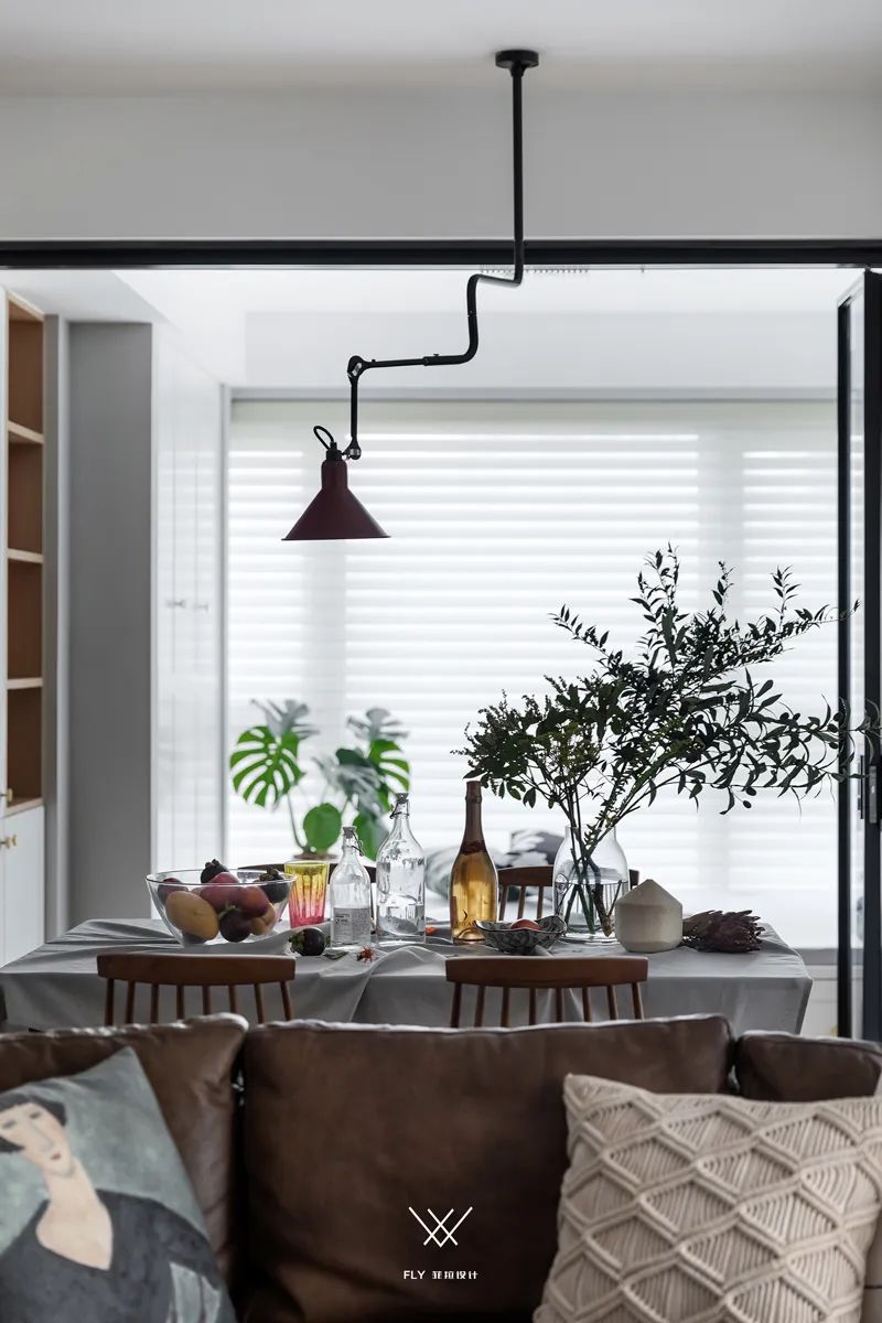 【】暖馨舒适北欧风，忙碌的夫妻俩，把家装成世外桃源，回家太享受了！