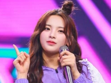 被称为中国“洋娃娃”的杨超越生图是什么模样?这素颜出人意料