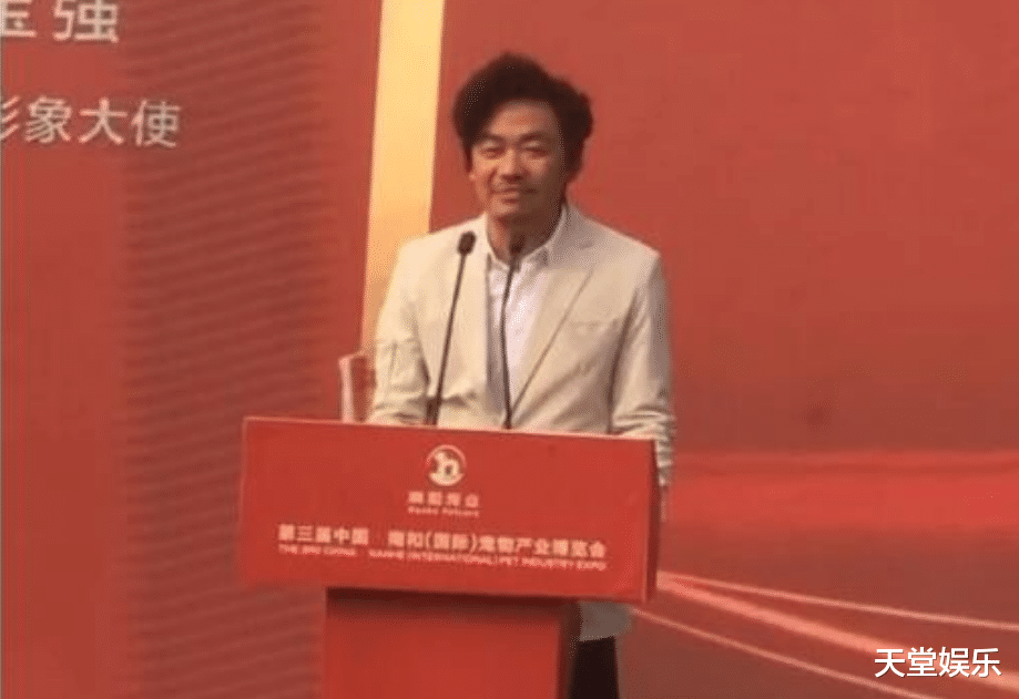 王宝强|拿反了剧本？王宝强和马蓉离婚1年后，两人的处境却天差地别