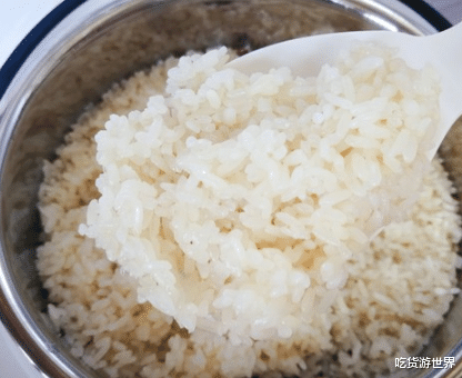 红糖|天气冷，这种小饼别错过，软糯香甜不腻人，一口一个超满足！