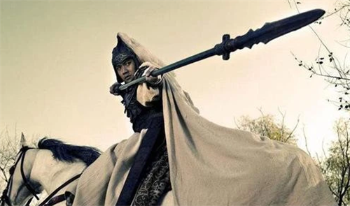 「赵云」张郃与赵云曾4次交手，3次惨败1次追着赵云打，其中有何原因？