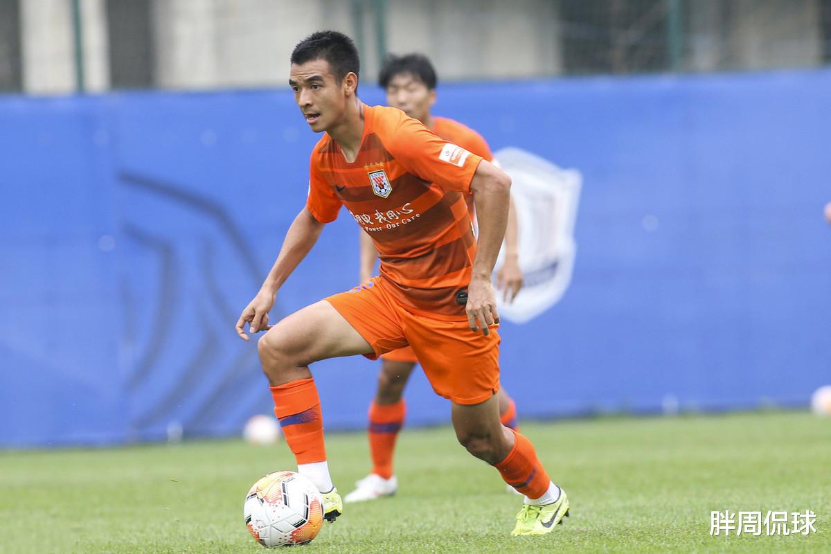 上海申花|李霄鹏真神了！格德斯凌晨抵沪，鲁能另一难题也迎重大利好