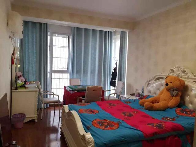 【】多亏有个勤快媳妇，入住3年的家依旧整洁如新，餐厅是亮点，晒晒