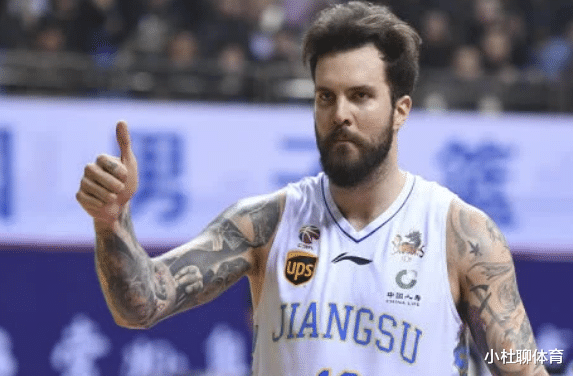 广厦|一飞冲天？广厦双核即将就位！八一全员打退堂鼓，王哲林立军令状