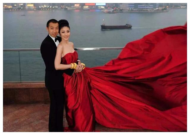 陈慧琳|她被称为中国“最有钱歌后”，赠儿子10亿财产，女儿成她一生的痛