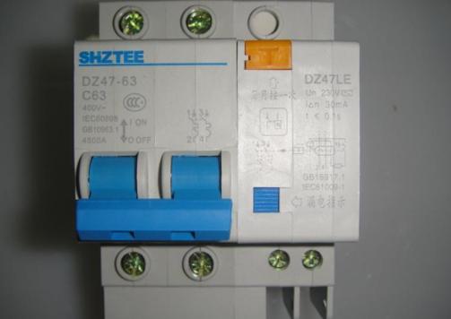 『』家里装漏电开关还是空气开关？看完才明白，可惜知道晚了！