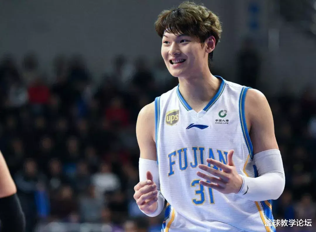 王哲林|消灭垃圾话!又一新规出炉!王哲林彻底失去冲击NBA的机会