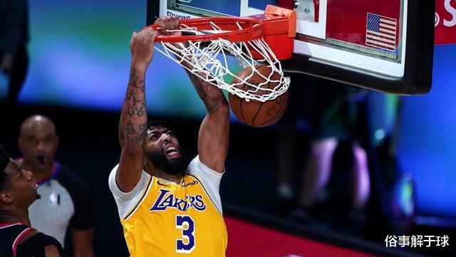 安东尼·戴维斯|感动！戴维斯终场前2分38秒表情抢镜，他为这一天足足等了8年