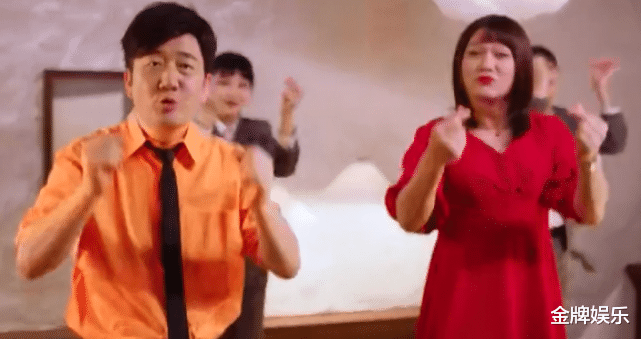 「筷子兄弟」筷子兄弟再度合体唱新歌，风格是小苹果2.0版，依旧走卖萌路线