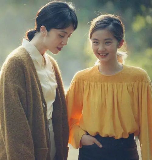 伊能静|伊能静儿子再穿女装照的背后，我看到人性最大的恶