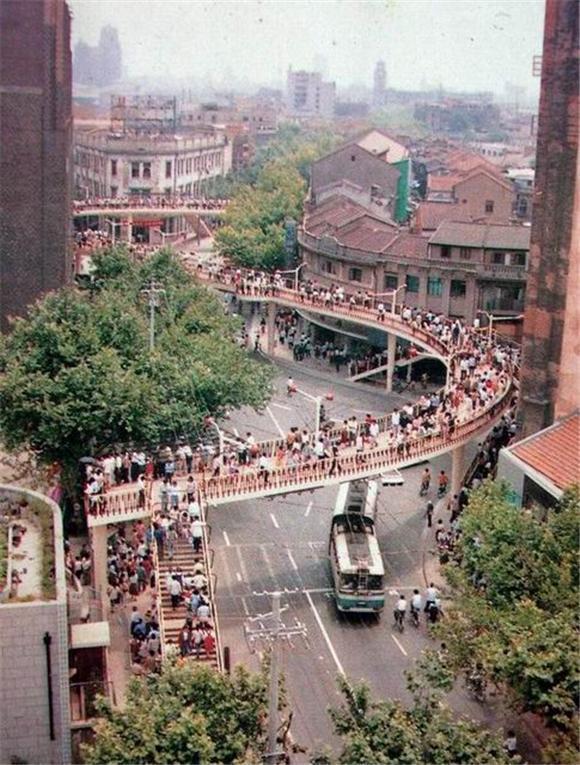 [老照片]1987年中国老照片: 图3已经没有、图5有钱人才能买、图7非常尴尬