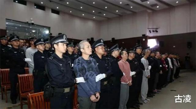 [黑恶势力]海南“土皇帝”终判死刑：曾带枪致2死，打手数百名，获利20多亿