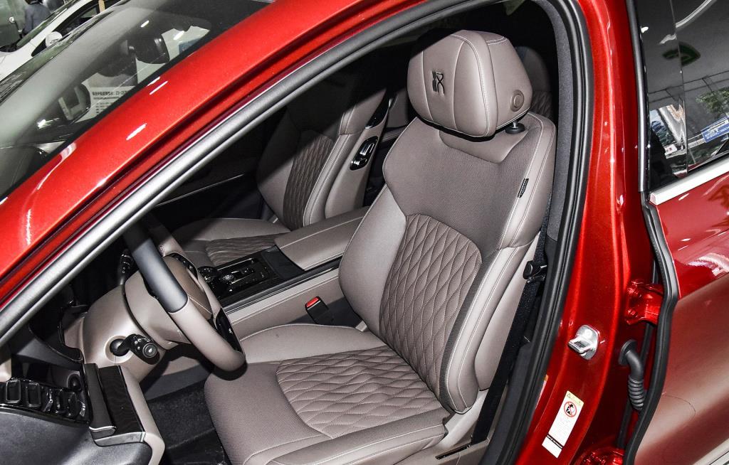 比亚迪汉|裸车27.95万喜提比亚迪汉，行驶1200公里后，车主说了一句真心话