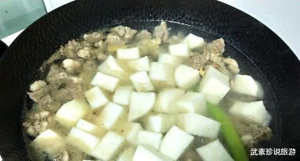 『牛肉』这菜是当之无愧的“肺部清洁工”,清肺止咳润燥,抽烟的人要多吃