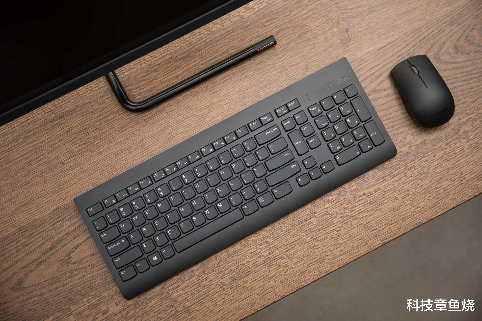 安卓|保持宿舍小桌面简洁，或许你需要这台AIO 520C