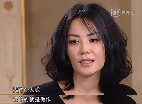 #王菲#50岁王菲近照刷屏、被谢霆锋曝光“隐私”：他们的爱，竟成了这样！