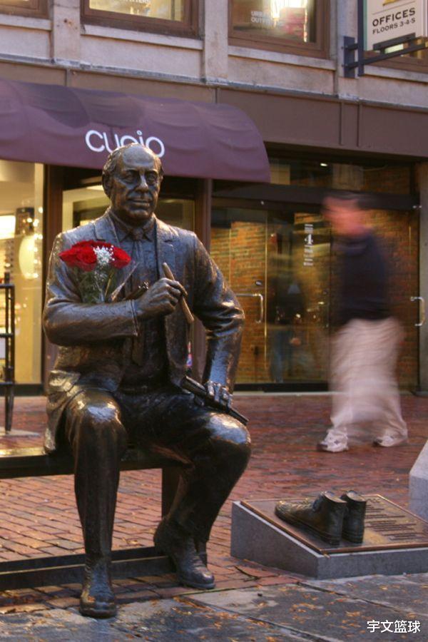 #湖人队#NBA最高荣耀,历史仅16人拥有,湖人占7席,下一个锁定科比!