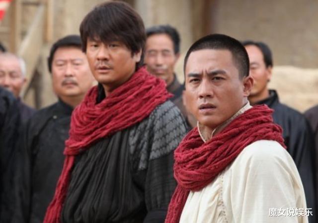 连奕名|为捧红丈夫甘愿退圈，后救他冲进火场，丈夫却净身出户娶小8岁女星