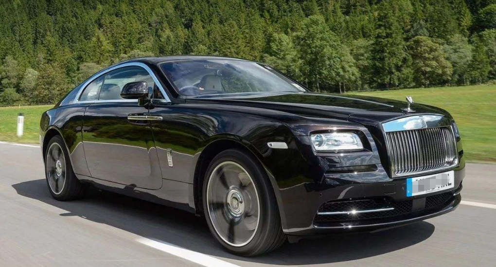 劳斯莱斯|为啥高速上看不到劳斯莱斯？老司机：跑一趟高速，都能买辆雅阁了