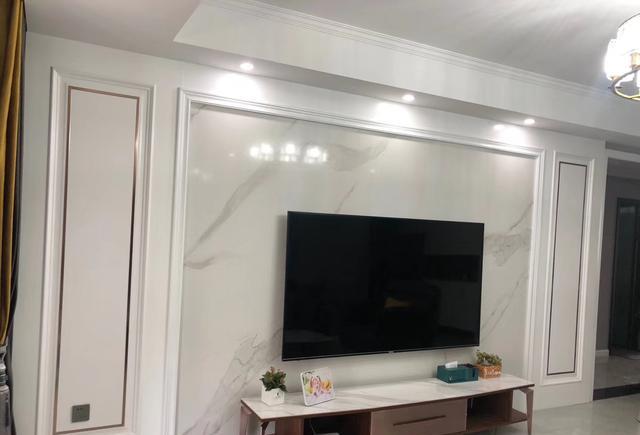 @超喜欢邻居家的新房装修，进门玄关就被迷住了，客餐厅特别上档次