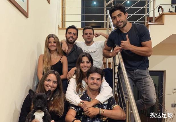 #曼城#25岁曼城巨星新欢曝光!跟法国模特分手后,这一次还是找模特女友