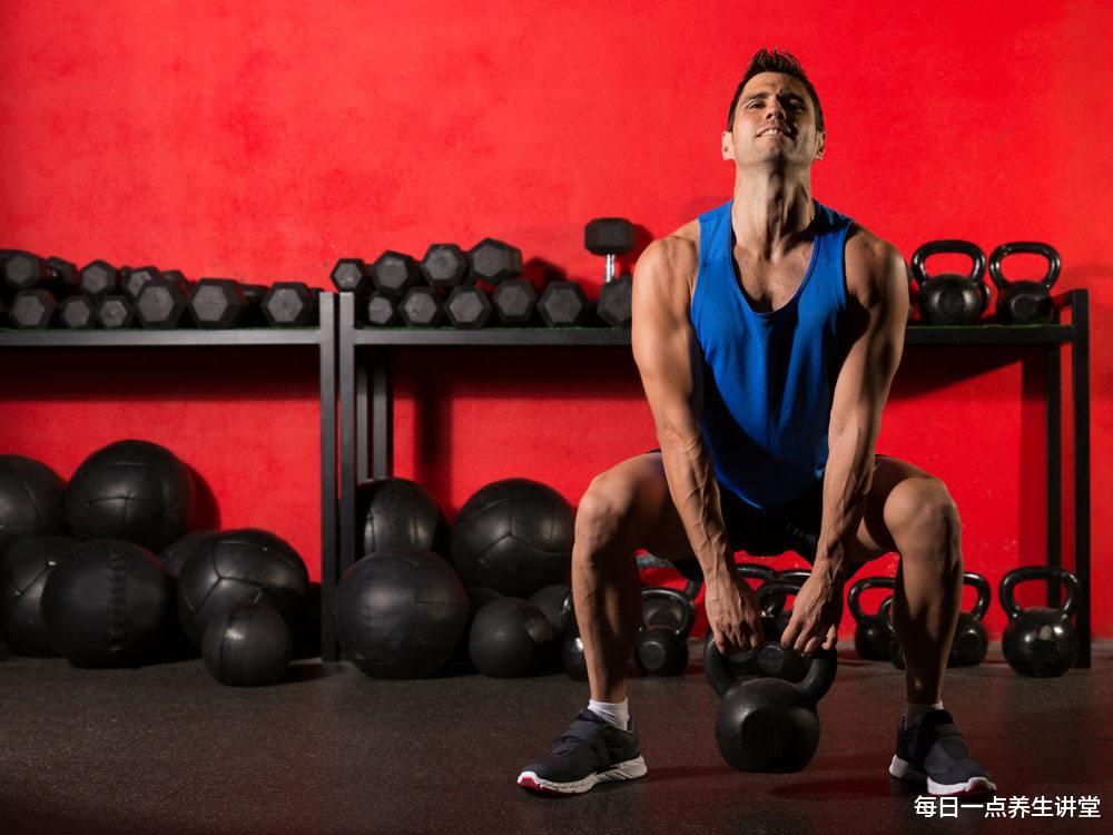 咳嗽▲“寿命较长”的男生，早起后通常有4个好行为，若你也有，祝贺你