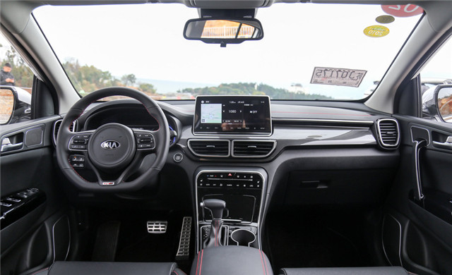 起亞KX5售15.48萬元起，外觀夠漂亮，性價比很高的SUV-圖5