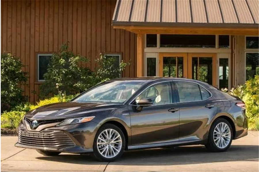 丰田凯美瑞|口碑之王凯美瑞究竟如何?简析优缺点,看看适不适合你